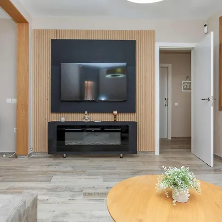 Evian By Interhome
